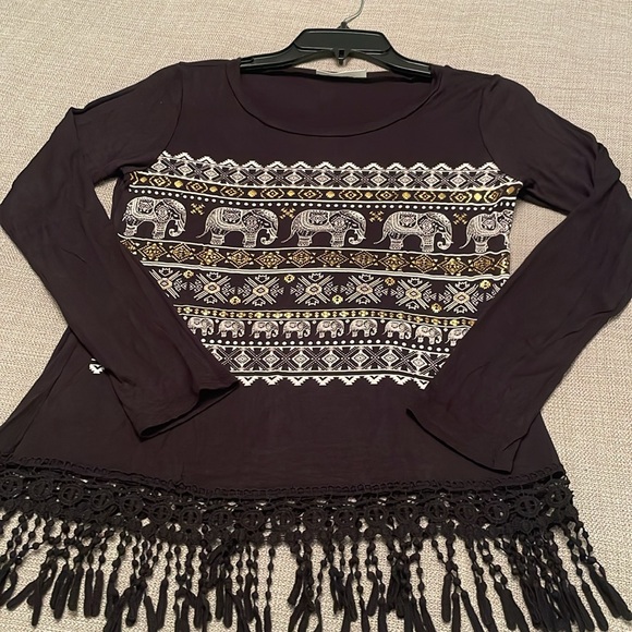 23 Love Street Elephant Print Long sleeve Top with Crochet Fringe Hemline - Picture 8 of 11